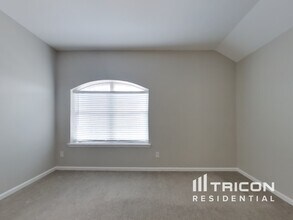 12711 Plummersville St in Houston, TX - Building Photo - Building Photo