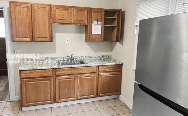 3391 W 117th St in Cleveland, OH - Foto de edificio - Building Photo