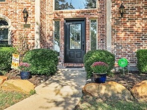 2050 Sleepy Hollow Trail in Frisco, TX - Building Photo - Building Photo