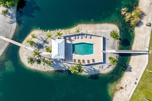Coral Woods Apartments in Ft. Myers, FL - Building Photo