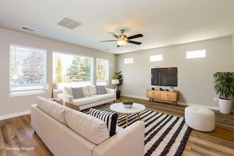 3448 W Oak Crest Dr in Lehi, UT - Building Photo - Building Photo