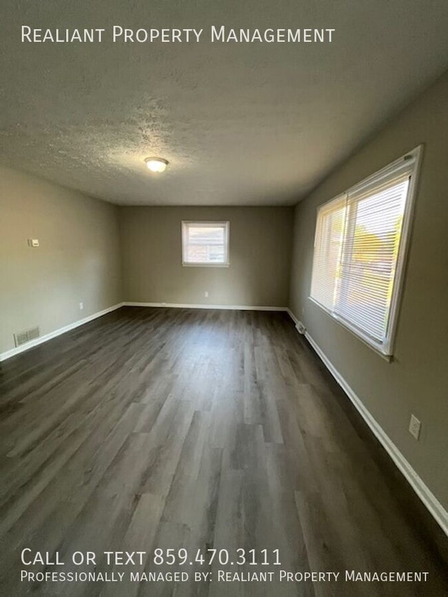 1686 Hill View Pl in Lexington, KY - Building Photo - Building Photo