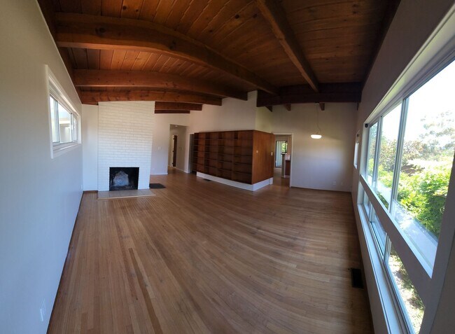 255 Chaplin Ln in San Luis Obispo, CA - Building Photo - Building Photo
