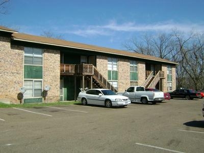 Briarwood Apartments in Atlanta, TX - Building Photo