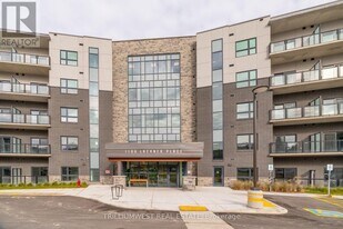 1100 Lackner Pl in Kitchener, ON - Building Photo