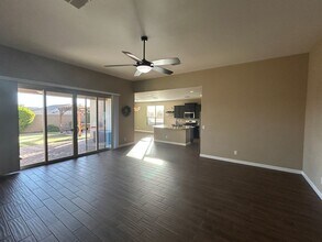 26105 N 137th Ln in Peoria, AZ - Building Photo - Building Photo