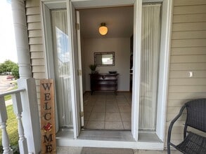 2820 Buckingham Ct in Ames, IA - Building Photo - Building Photo