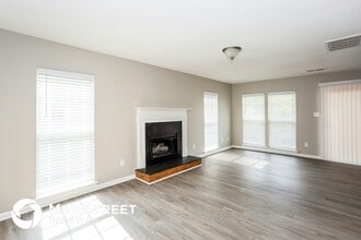 4511 Avalon Forest Ln in Charlotte, NC - Building Photo - Building Photo