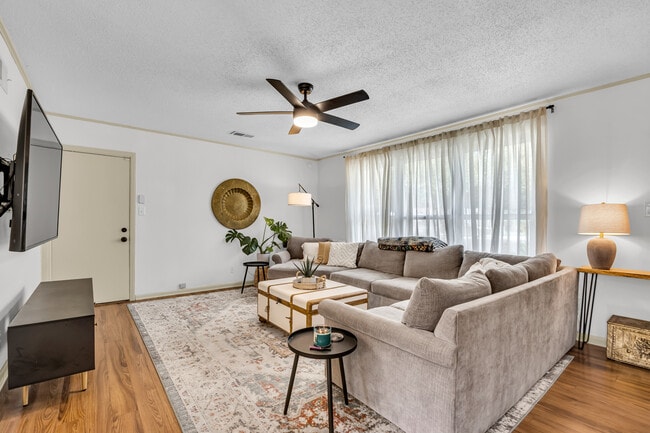 2119 Walz Dr in Savannah, GA - Building Photo - Building Photo