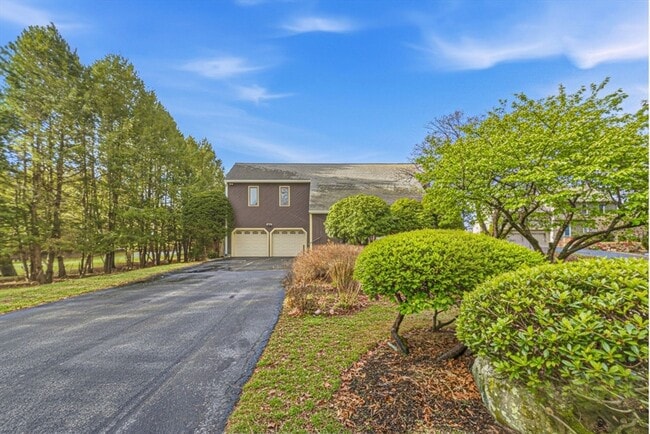 6 Montaup Rd in Sharon, MA - Building Photo - Building Photo