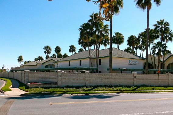 Paradise Village Apartments in McAllen, TX - Building Photo - Building Photo