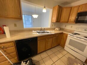 43 Eleanor St in Chelsea, MA - Building Photo - Building Photo