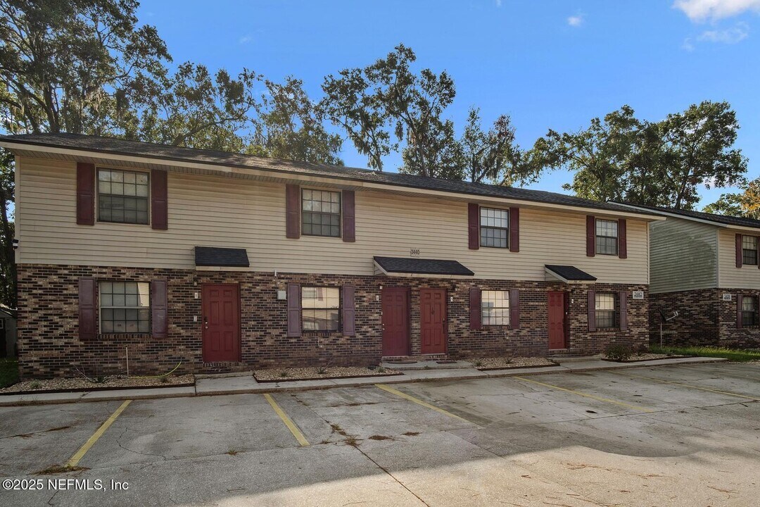 3440 Atherton St in Jacksonville, FL - Building Photo