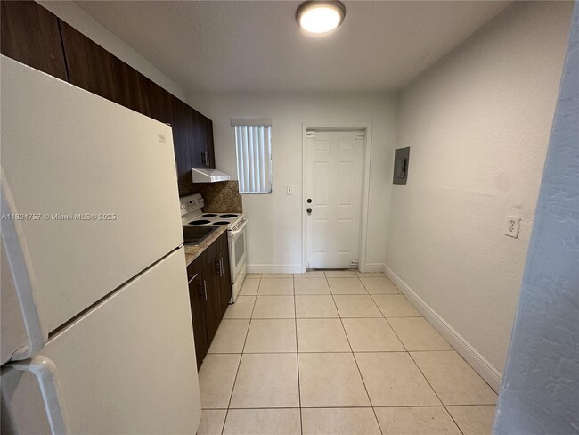 1851 Ali Baba Ave in Opa Locka, FL - Building Photo - Building Photo