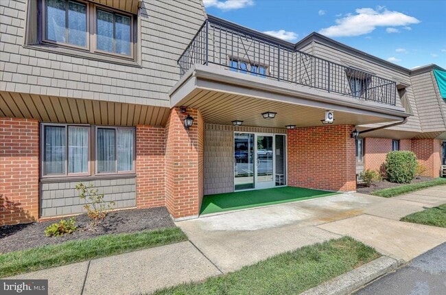 property at 1801 Cambridge Ave