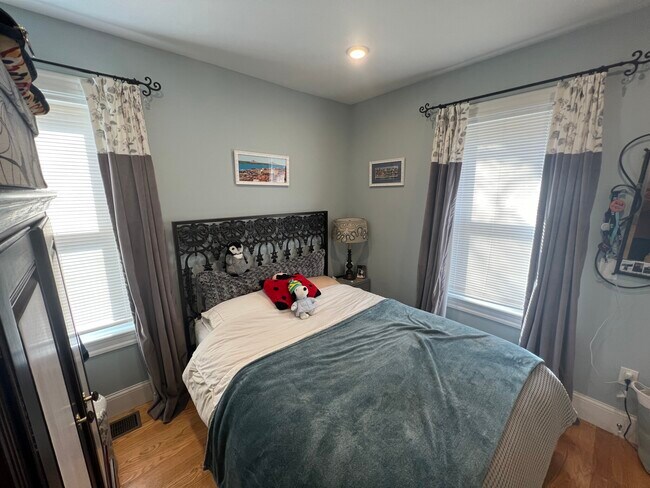 73 Winchester St in Medford, MA - Building Photo - Building Photo