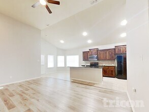 1212 Ashley Dr in Weatherford, TX - Building Photo - Building Photo