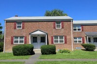 Building Photo - Crestwood Townhomes Apartments in Albany, New York