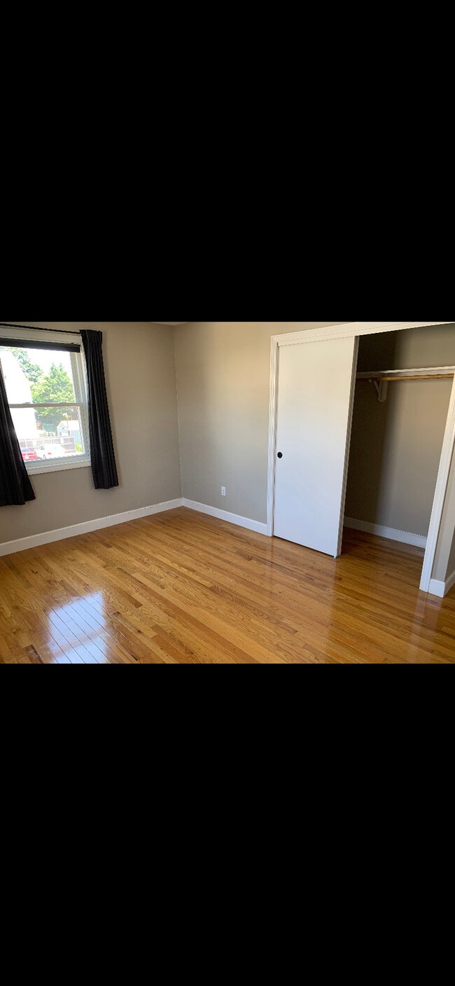 7 Cottage St Apartments in Mansfield, MA - Foto de edificio - Building Photo