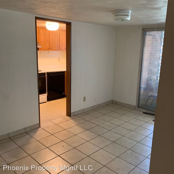1406 Bass Ave in Columbia, MO - Building Photo
