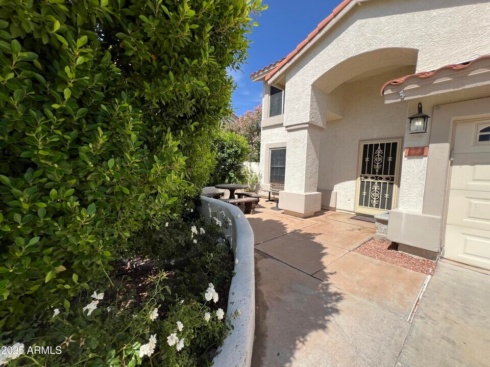 12721 N 58th Dr in Glendale, AZ - Building Photo