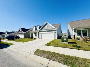 2422 Capri Ct in Conway, SC - Building Photo - Building Photo