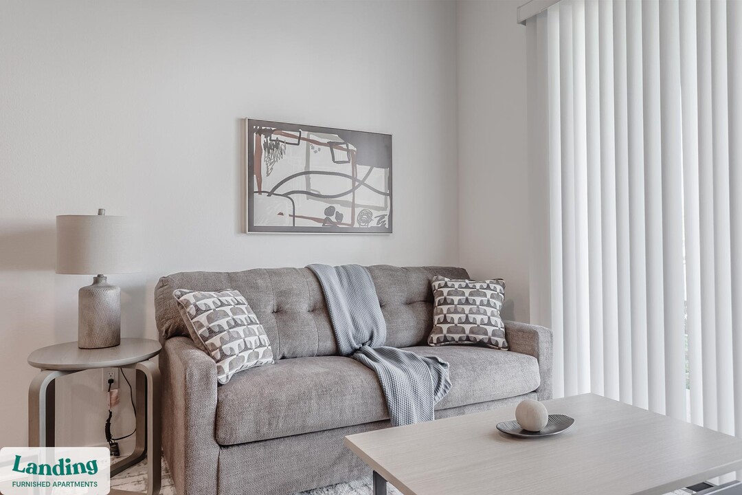 515 Corso Ln in Davenport, FL - Building Photo