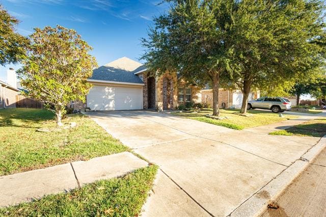 214 Houston St in Lavon, TX - Building Photo - Building Photo