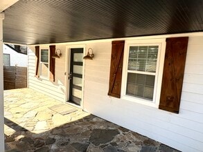 252 Tiger Flowers Cir NW in Atlanta, GA - Building Photo - Building Photo