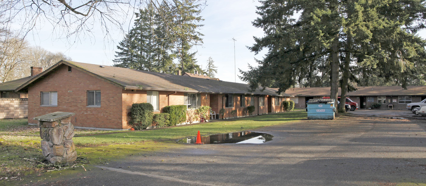 14405-14409 Washington Ave SW in Lakewood, WA - Foto de edificio