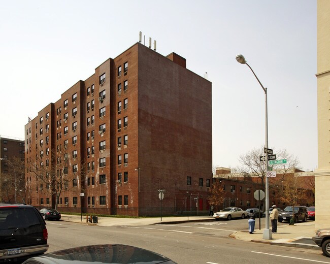 MS Houses in New York, NY - Building Photo - Building Photo