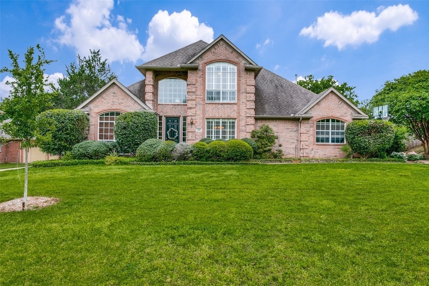 106 Ascot Dr in Southlake, TX - Building Photo