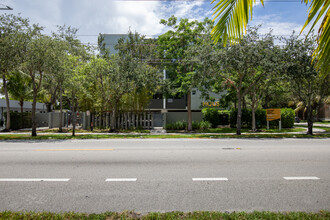 House 57 in South Miami, FL - Building Photo - Building Photo