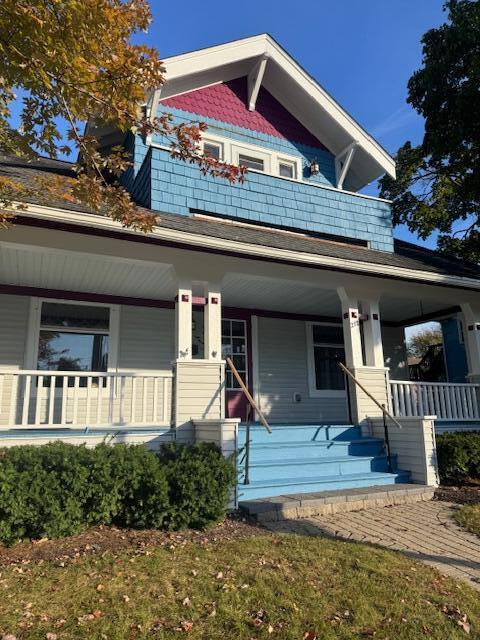 212 W Michigan Ave in Saline, MI - Building Photo