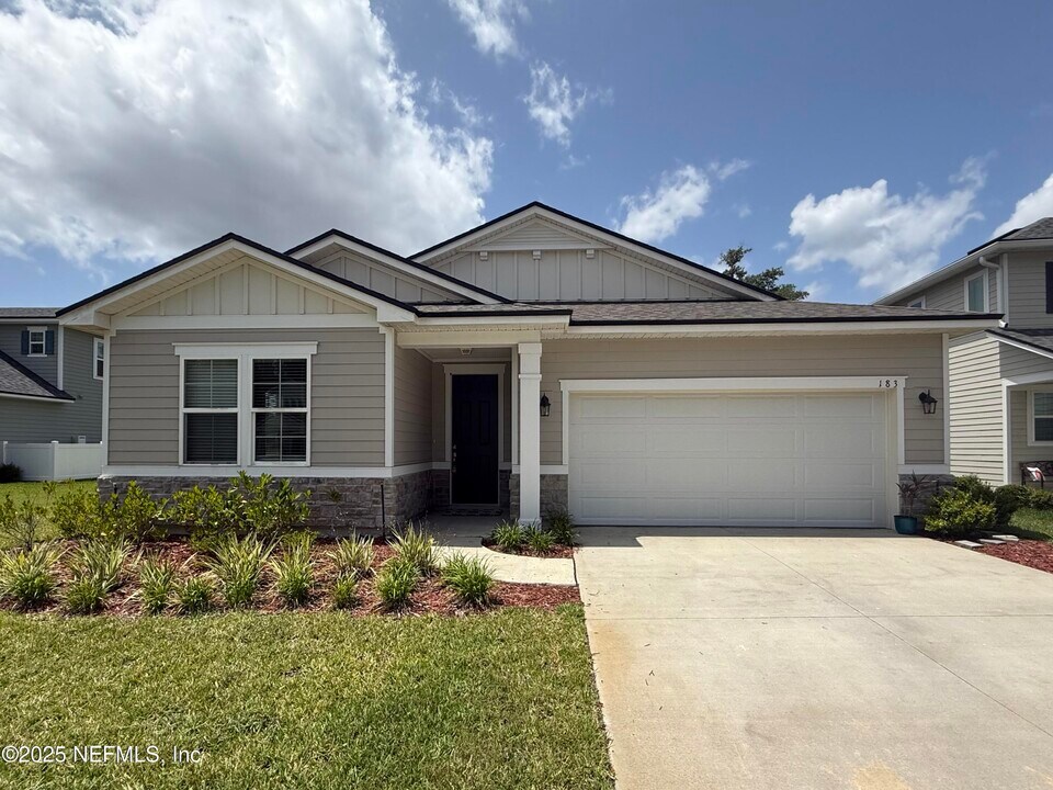 183 Little Bear Run in Jacksonville, FL - Building Photo