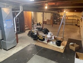 3860 S Whitnall Ave, Unit 3862 - Upper in Milwaukee, WI - Foto de edificio - Building Photo