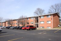 Building Photo - Wilmington Pointe Apartments in Dayton, Ohio