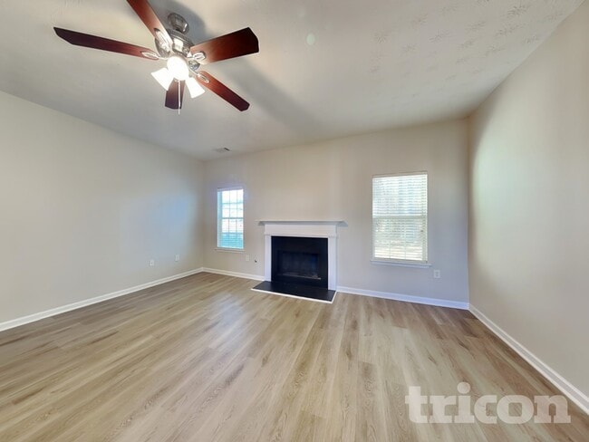 70 Emerson Trail in Covington, GA - Foto de edificio - Building Photo