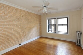 1023 N Dearborn St, Unit 4C in Chicago, IL - Foto de edificio - Building Photo