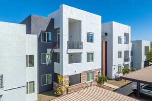 Velaire at Aspera in Glendale, AZ - Building Photo