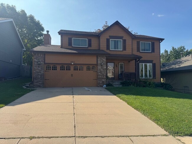 property at 16911 Holmes Cir