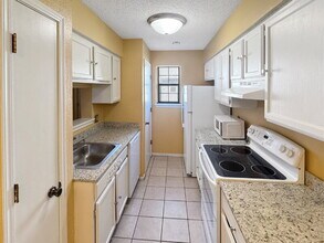9005 S Delaware Ave in Tulsa, OK - Building Photo - Building Photo