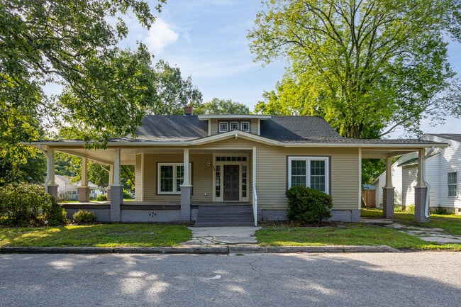112 N Sellers St in Selma, NC - Building Photo - Building Photo