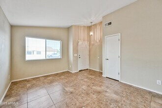 16252 N 138th Ln in Surprise, AZ - Building Photo - Building Photo
