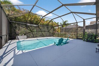 7504 Lantern Park Ave in Apollo Beach, FL - Building Photo - Building Photo