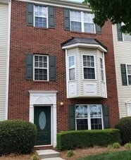 16213 Peachmont Dr in Cornelius, NC - Foto de edificio - Building Photo