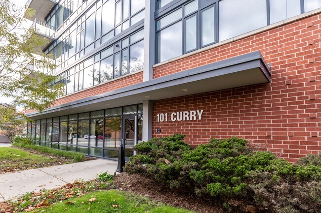 101 Curry Ave, Unit #422 in Royal Oak, MI - Building Photo - Building Photo