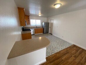 705-709 E St in Union City, CA - Building Photo - Building Photo