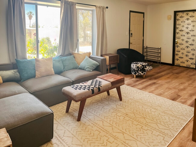 5466 Abronia Ave in Twentynine Palms, CA - Building Photo - Building Photo
