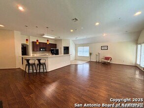 56 Medici in San Antonio, TX - Building Photo - Building Photo